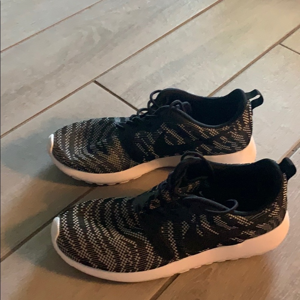 Nike Free Run - Picture 2 of 3